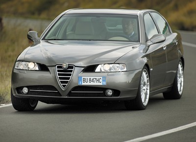 562854_Alfa%20166%20nuova.jpg
